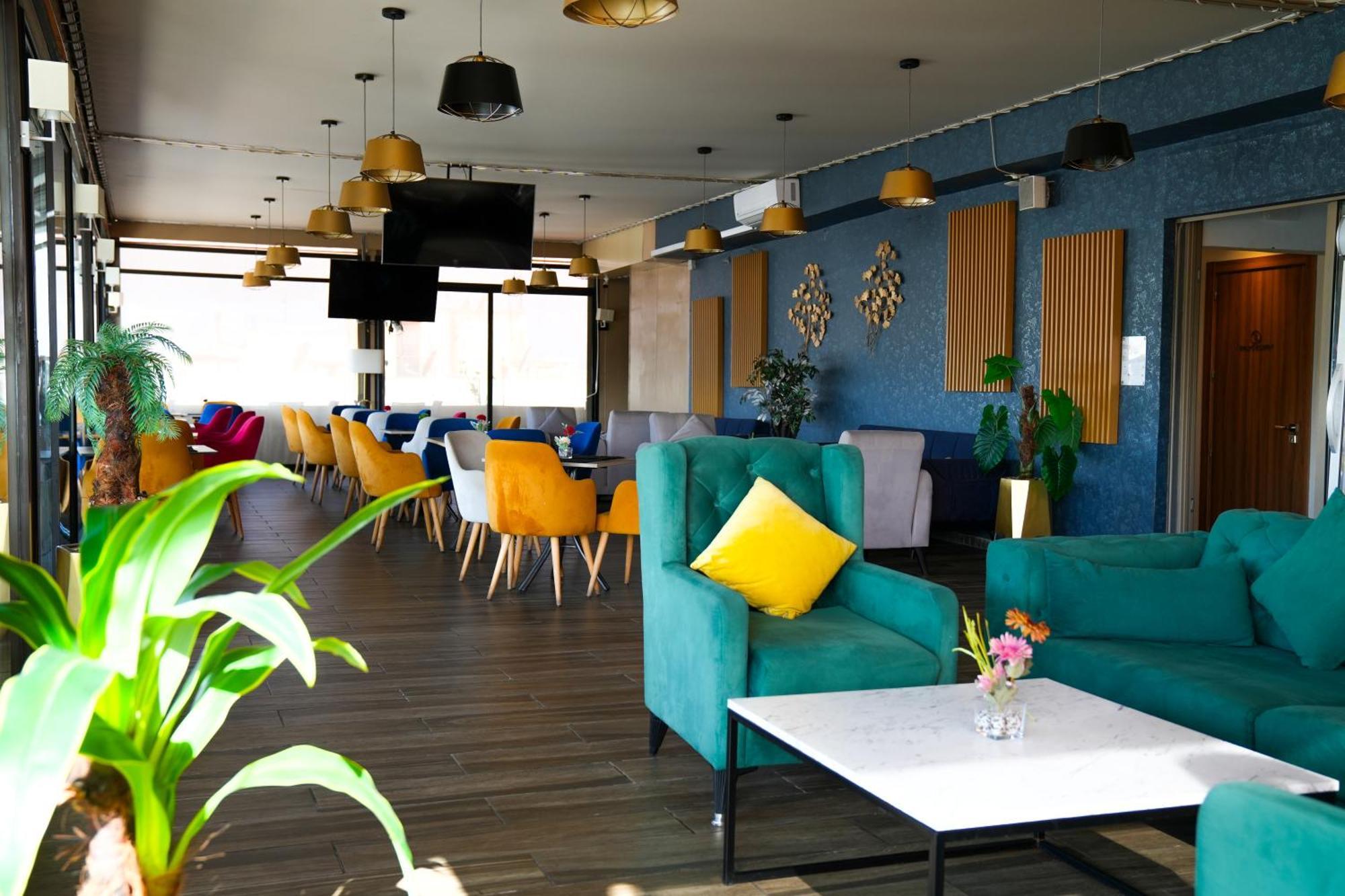 First Suites Hotel Rabat Zewnętrze zdjęcie
