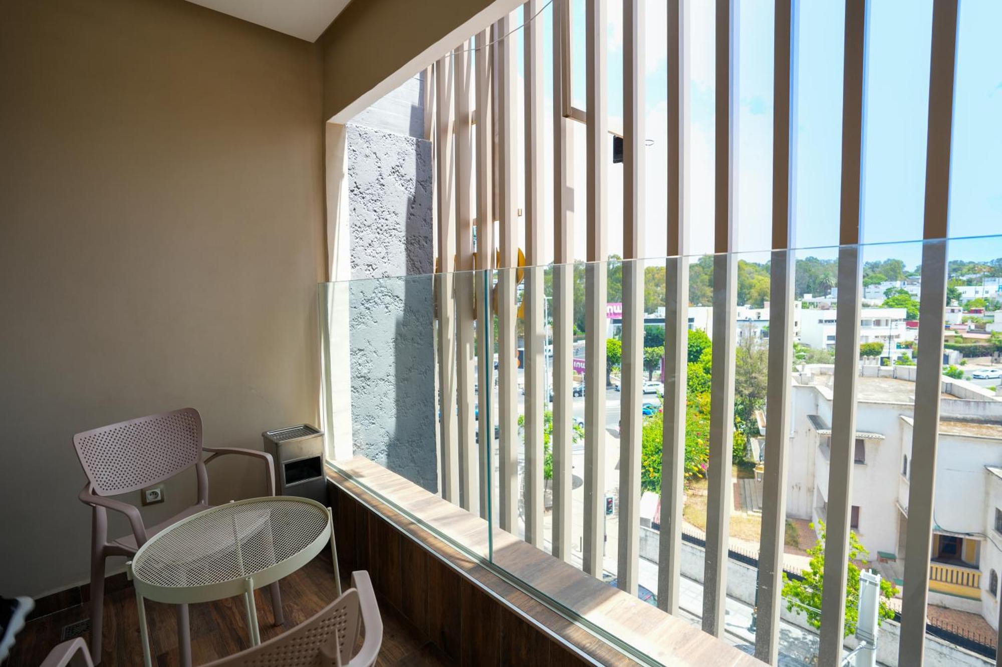 First Suites Hotel Rabat Zewnętrze zdjęcie